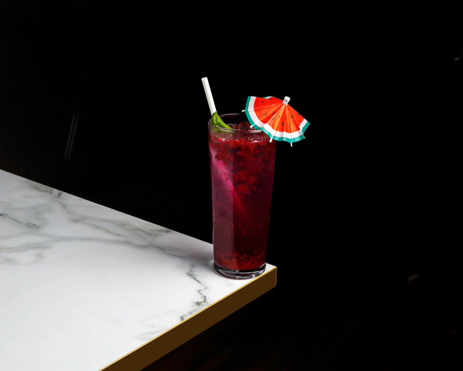 The bar at Jugnu
